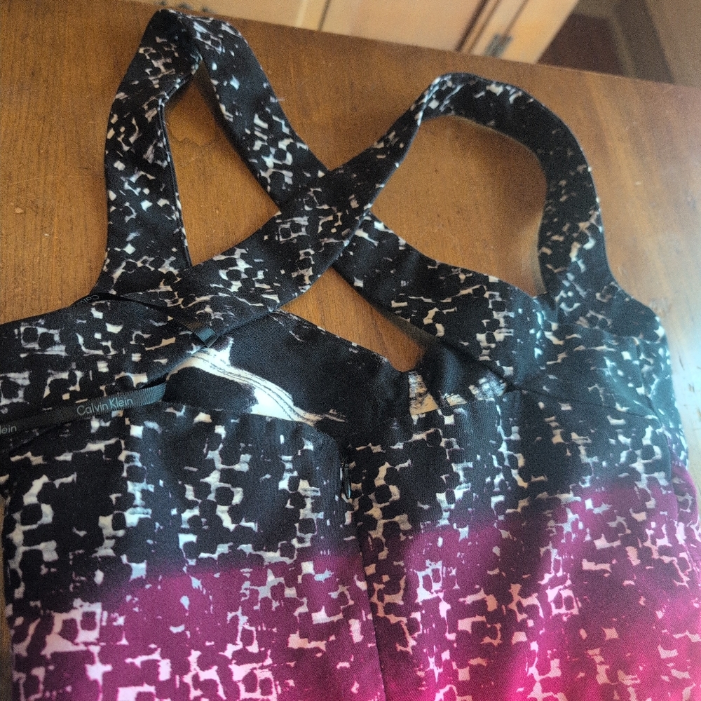 Calvin Klein Woman's Size 6 Dress - Picture 5 of 5